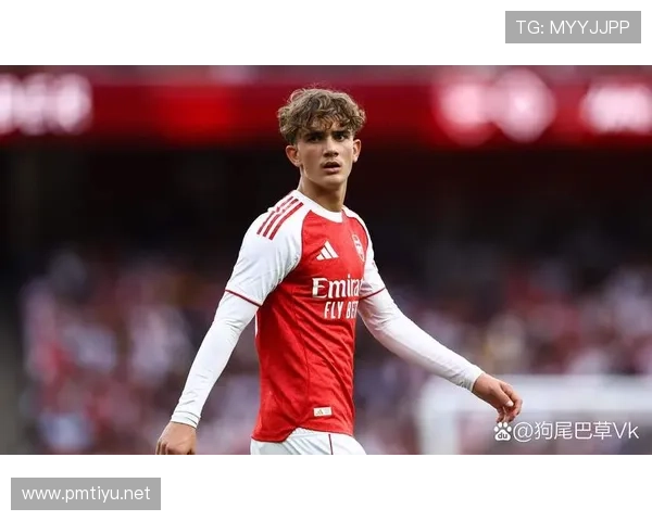 曼联与约克雷斯展开初步接触 正评估多名球员以补强阵容